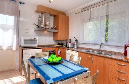 Llanca Apartamento | 68 m² Apartamento ∙ 2 habitaciones ∙ 5 huéspedes