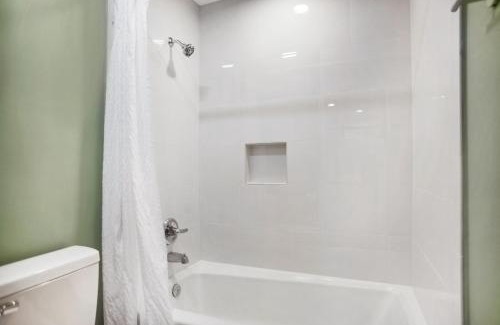 Oceanside Casa | 6964 Fairway One at The Sea Pines Resort