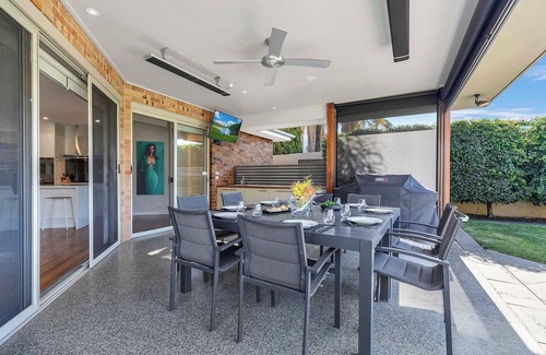 Moama Casa | 6A Blair St - Echuca Holiday Homes