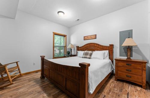 Indian Point Casa | 6BD 6BT New Clubhouse indoor pool 1 min to SDC