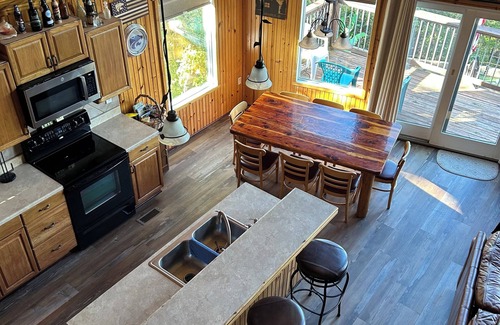 Warsaw Casa | 6BR / 3BA Inicio Capacidad 20-22 $ 320 n (se aplican tarifas de vacaciones)