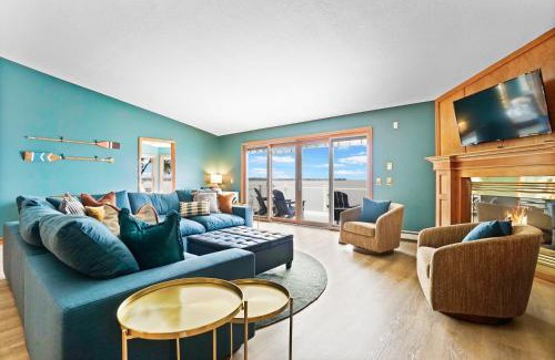 Prudenville Casa | 6BR Houghton Lake House with Indoor Pool, Hot Tub and Golf Simulator