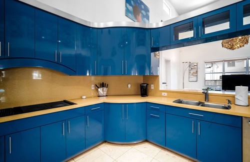 Northeast Miami Villa | 6BR Villa in Miami Shores—Poker, Private Pool+More