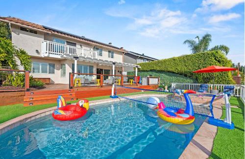 Tierrasanta Casa | 6BR San Diego Escape Pool Spa and Sunset View