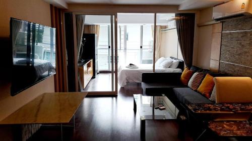 Khlong Toei Nuea Apartamento | 6D-Short-term rental allowed-3BRs Downtown Bangkok