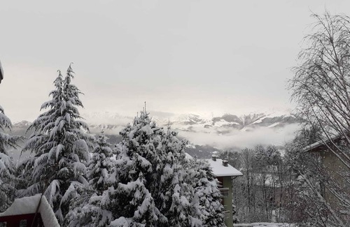 Cassina Valsassina Apartamento | 6guests-skiing-mountainviews-fireplace-freeparking