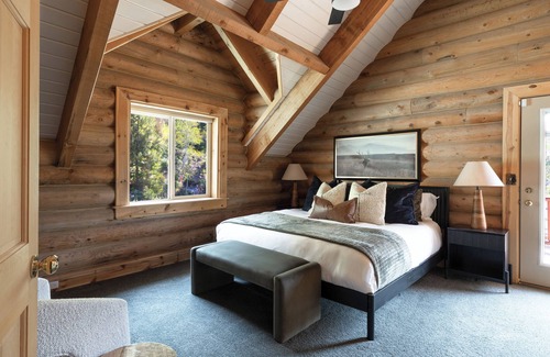 Kamas Cabina | 6K Sq ft Lodge sleeps 34 on 20 secluded acres in Beautiful Oakley