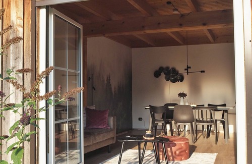 Artlenburg Casa | 6P wooden house + garden on the Elbe dike | modern, close to nature, family & dog-friendly