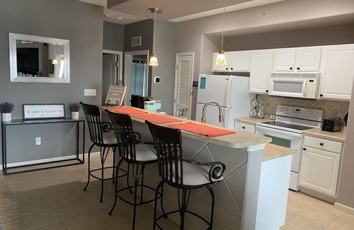 Lake Ozark Condominio | Beautiful 2-Bedroom, 6th Floor Condo located on Horseshoe Bend.