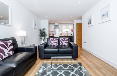 Guildford Apartamento | 7 Abbots Yard - 2 bedroom apartment