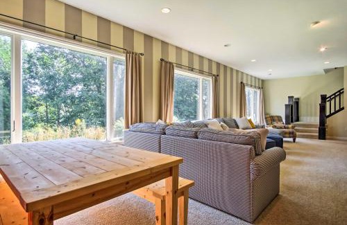 Ludington Casa | 7-Acre Coastal Michigan Home with Hot Tub and Sauna!