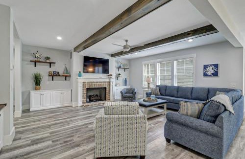 North Forest Beach Casa | 7 Bed 6 and one half bath with private pool spa & private beach access