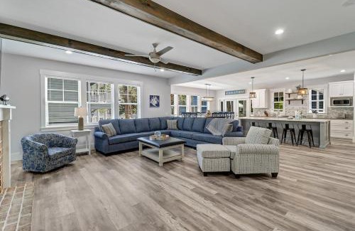 North Forest Beach Casa | 7 Bed 6 and one half bath with private pool spa & private beach access