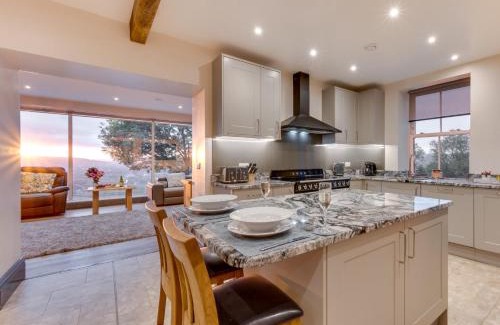 Matlock Casa | 7 Bed in Matlock 89448