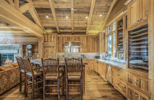 Tahoma Casa | 7 bedroom 7 bath Lakefront Estate