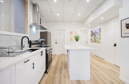 Shaughnessy Village Apartamento | 7 bedroom apartment in the heart of downtown Montreal near subway and all amenities