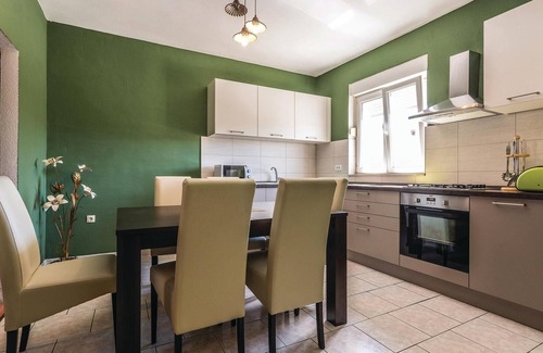 Crno Casa | Bonita casa en Zadar con cocina