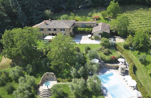 Borgo San Lorenzo Casa | Alojamiento de 7 habitaciones en Borgo San Lorenzo FI