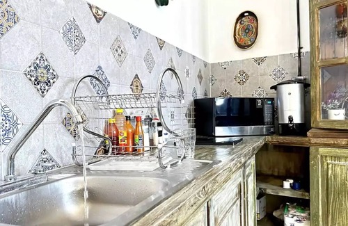 San Pedro Tlaquepaque Casa | Entire hotel #8 7 Bedrooms 9 Beds 3 Kitchens Rooftop Lounge