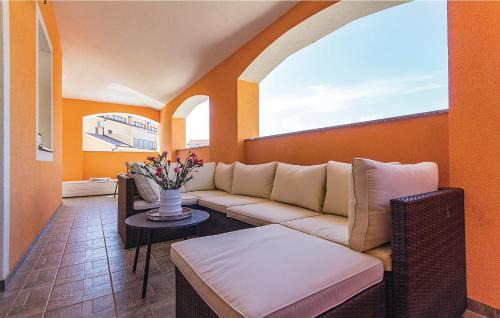 Liznjan Casa | 7 Bedroom Nice Home In Liznjan
