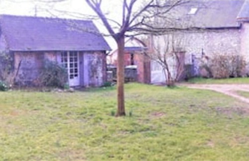 Tosny Casa | 7 bedroom private vacation home in les trois lacs