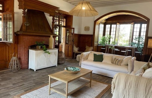 Annonay Casa | 7 Bedroom Private vacation home in Annonay