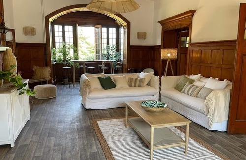 Annonay Casa | 7 Bedroom Private vacation home in Annonay