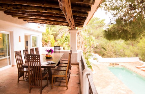 Sant Joan de Labritja Villa | 9 habitaciones, 8 baños - Una villa lujosa con piscina y la mejore vista al mar