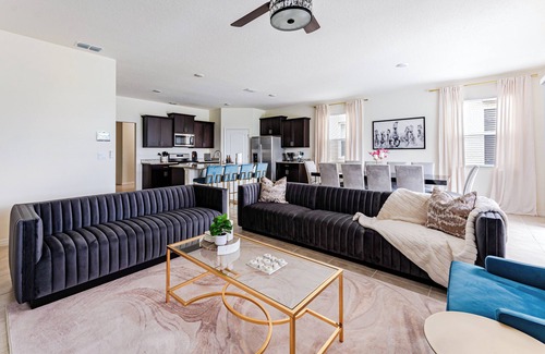Sunridge Woods Casa | 7 Beds Pet-Friendly, Resort Water Park & Sport Courts, Pool/Jacuzzi, BBQ, Games