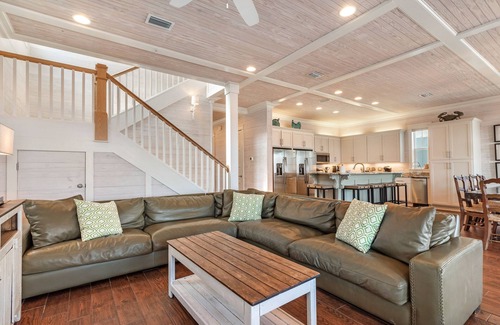Orange Beach Casa | 7 BR / 6. 5 Baño Directamente-on-the-Golfo Beachouse, construido de 2014; Piscina / Kayaks / Paddleboard
