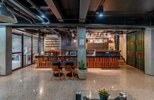 Khlong San Hotel | 7 Days Premium Hotel at Icon Siam Station - No Parking