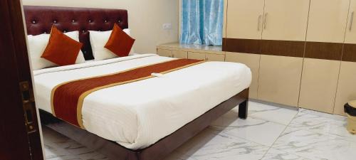 Tirupati Apartamento | 7 HILL's PRESTIGE
