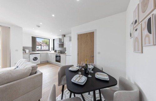 Waltham Forest Apartamento | Apartamento-De Lujo-Baño privado-Balcón-7 Hobson Woods Apts