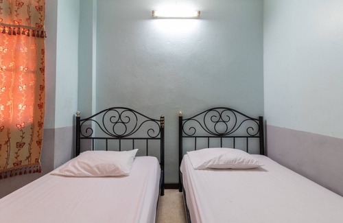 Talat Yot Casa | 7 Holder Guesthouse