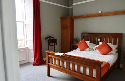 Armagh Cama Y Desayuno | 7 Houses Armagh City