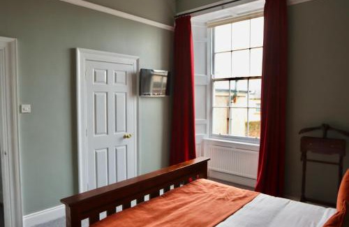 Armagh Cama Y Desayuno | 7 Houses Armagh City