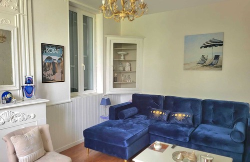 Saint-Sulpice-de-Royan Casa | 7 km from the beaches of Royan, house with garden equipped BQQ Parasole transat