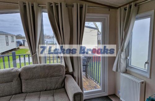 Crowle Casa | 7 Lakes Breaks at 7 Lakes Country Park-WF73