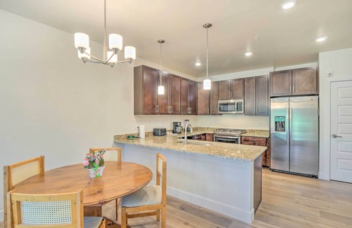 Lakeside Village Condominio | 7 Mi to Arapahoe Basin Ski Area: Keystone Condo