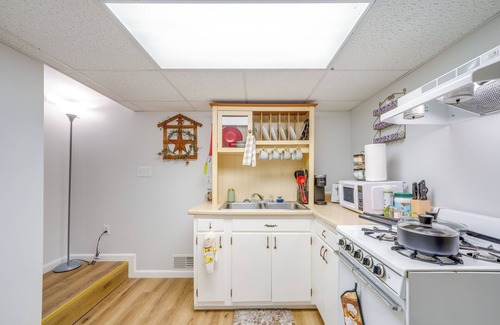Sophia Casa | 7 Mi to Beckley: Townhome Near Hiking & Fishing