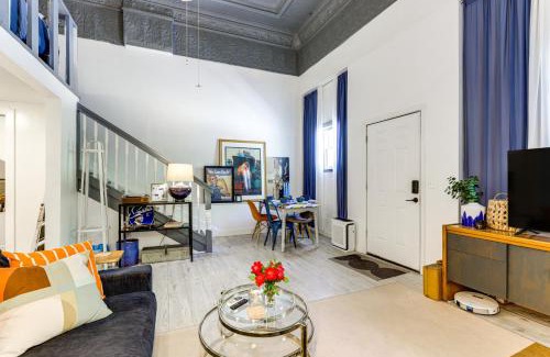 Cincinnati Apartamento | 7 Mi to Dtwn Charming Couples Cove in Cincinnati