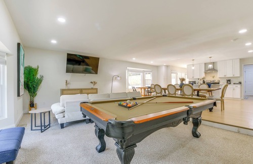 Durham Casa | 7 Mi to Dtwn Durham: Home w/ Hot Tub & Game Room!