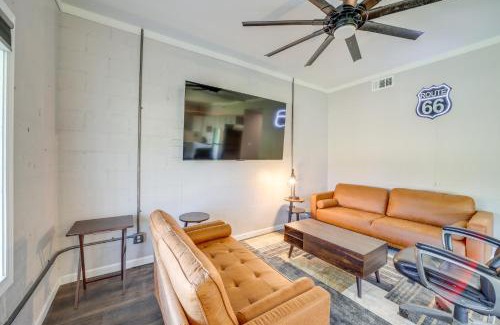 Tulsa Casa | 7 Mi to Dtwn Tulsa Dog-Friendly Home with Yard