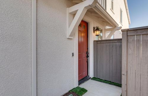 Folsom Apartamento | 7 Mi to Folsom Lake Sacramento Area Apartment