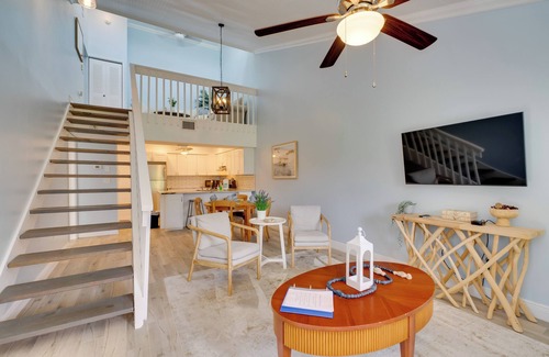 Sandalwood Estates Casa | 7 Mi to River District & Beach: Fort Myers Retreat