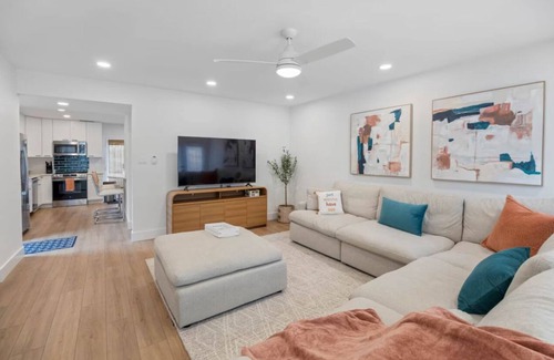 Ono Island Casa | 7 min from the beach - Charming townhome in a golf course community