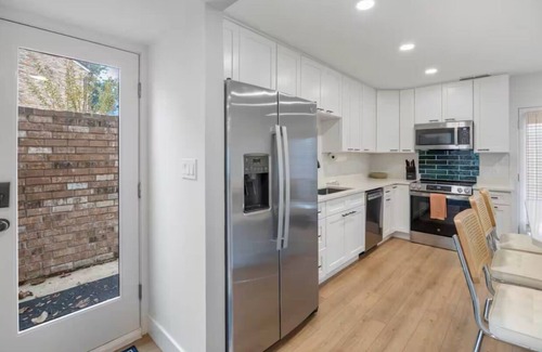 Ono Island Casa | 7 min from the beach - Charming townhome in a golf course community