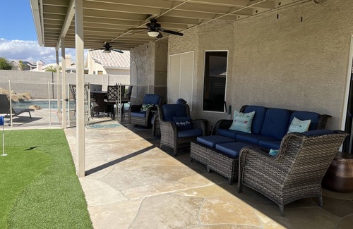 Bell Park Casa | 7 min to Peoria Sports Complex! Putting Green, Pool & Spa!