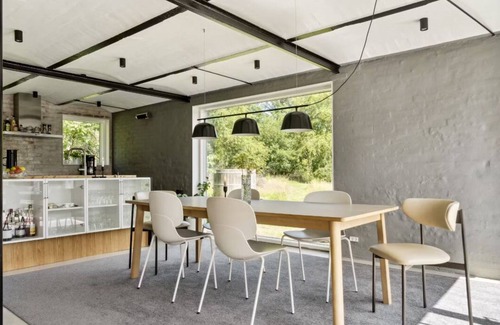 Hemmet Casa | 7 minutes walk to the fjord | Idyllic house in nature