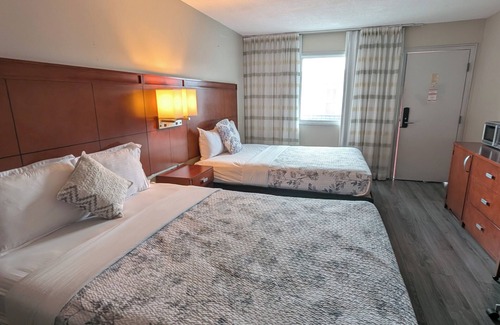 Niagara Falls Hotel | 7 Nights Stay